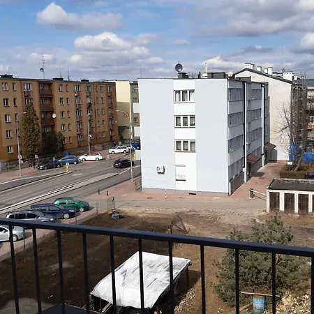 Apartament Roza アパート シェドルツェ